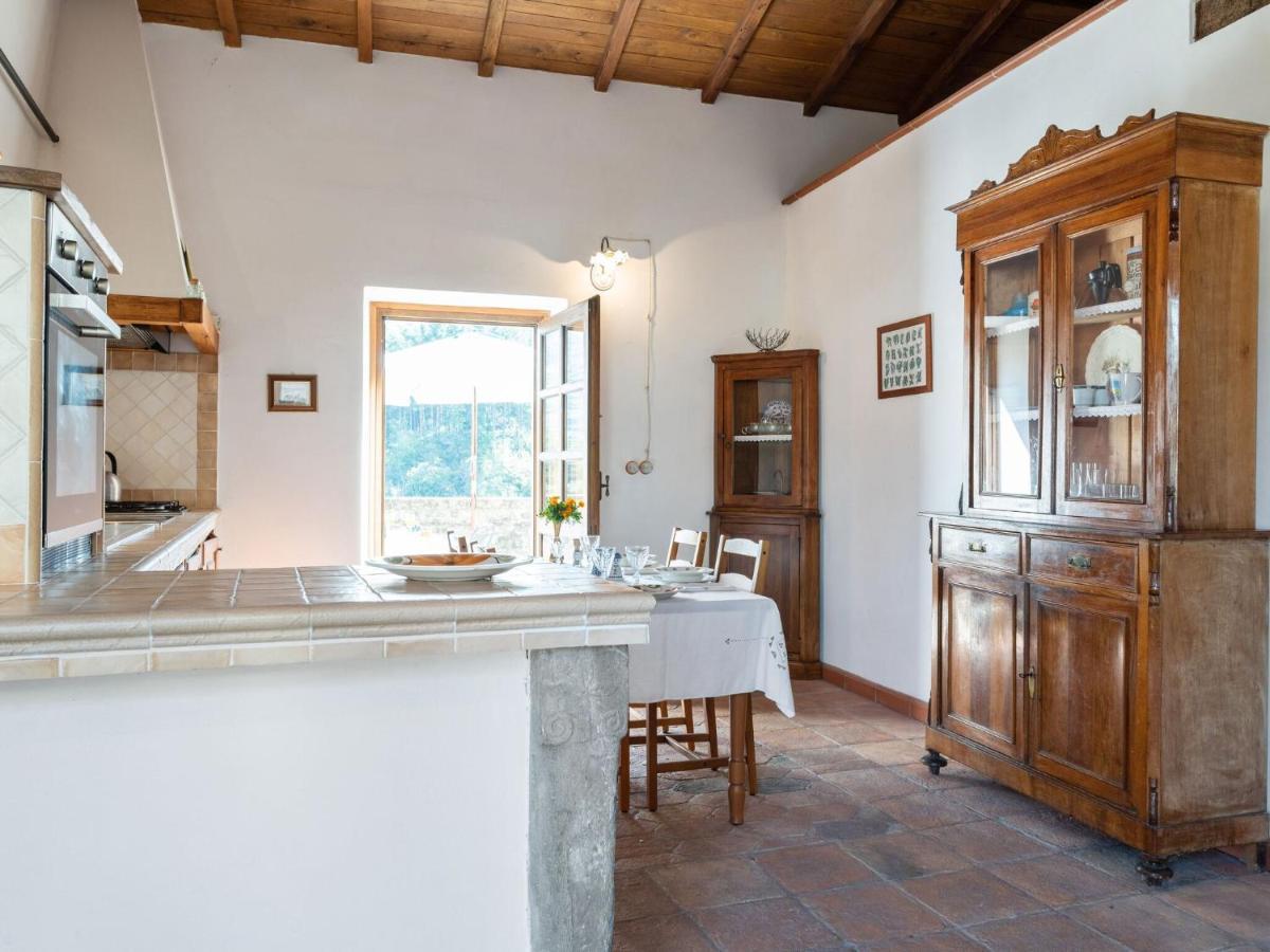 הוילה Casola in Lunigiana Ancient Farmhouse With Private Heated Hot Tub And Pool מראה חיצוני תמונה